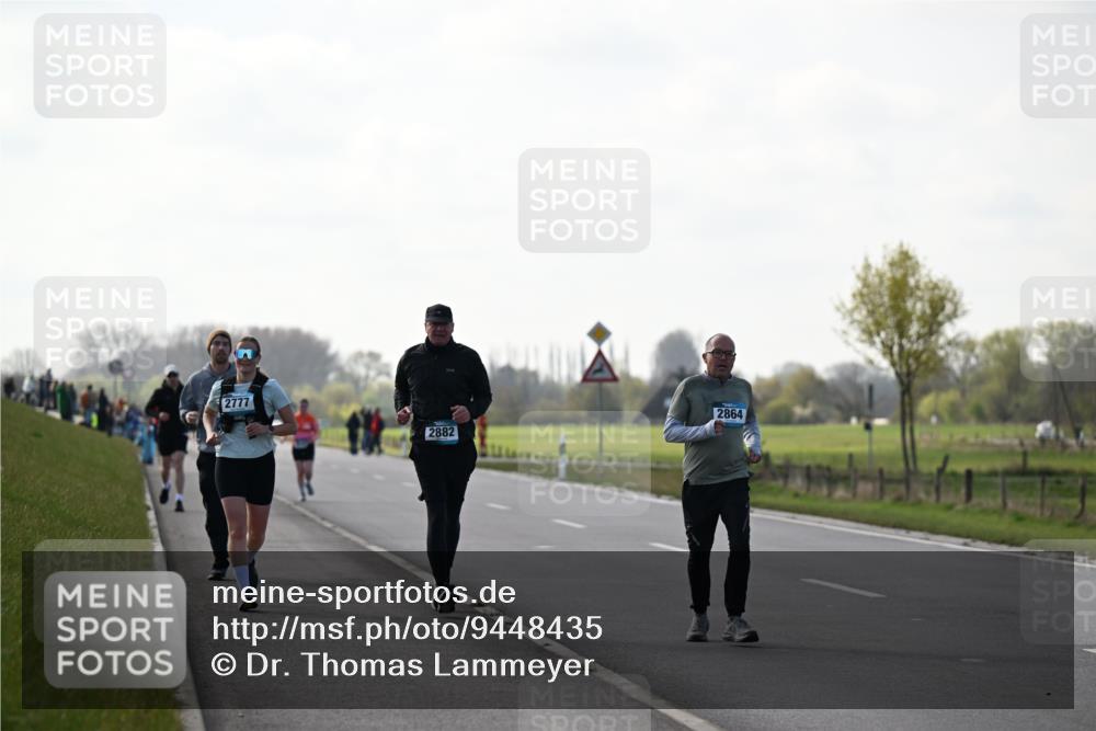 12.04.2026 - 45. Internationalen Wilhelmsburger Insellauf Dr. Thomas Lammeyer http://msf.ph/oto/9448435 12.04.2026 10:34:49 Laufen 2777, 2882, 2864 meine-sportfotos.de