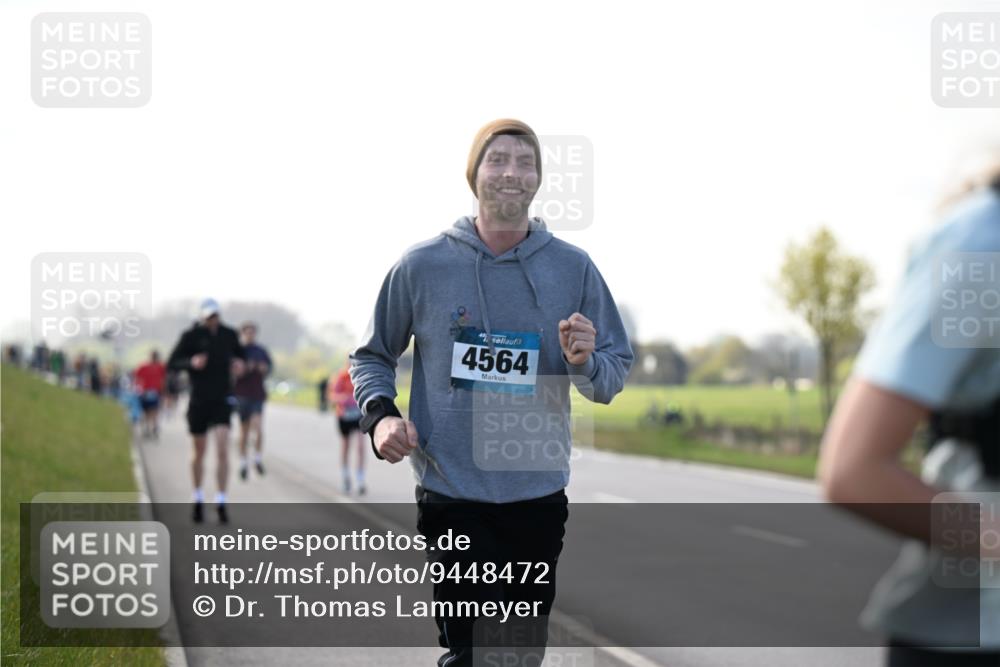 12.04.2026 - 45. Internationalen Wilhelmsburger Insellauf Dr. Thomas Lammeyer http://msf.ph/oto/9448472 12.04.2026 10:34:56 Laufen 4564 meine-sportfotos.de