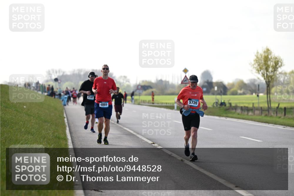 12.04.2026 - 45. Internationalen Wilhelmsburger Insellauf Dr. Thomas Lammeyer http://msf.ph/oto/9448528 12.04.2026 10:35:13 Laufen 2142, 4865, 19, 5720 meine-sportfotos.de