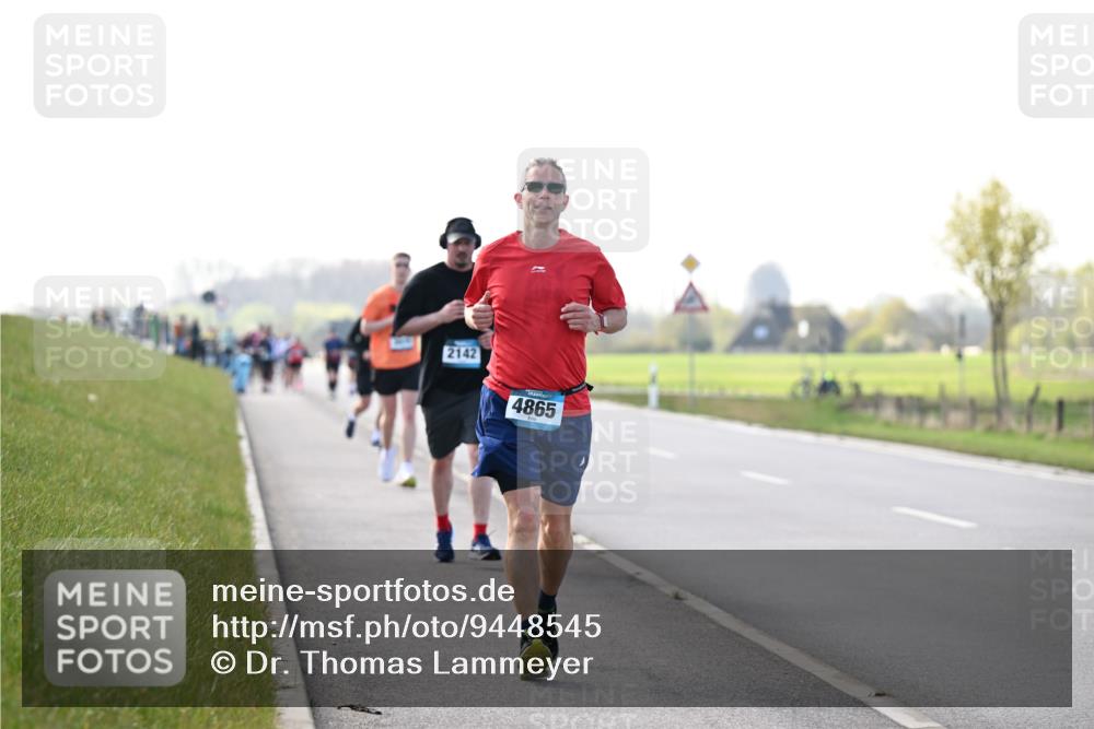 12.04.2026 - 45. Internationalen Wilhelmsburger Insellauf Dr. Thomas Lammeyer http://msf.ph/oto/9448545 12.04.2026 10:35:16 Laufen 2142, 4865 meine-sportfotos.de