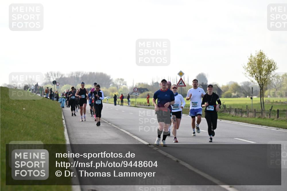 12.04.2026 - 45. Internationalen Wilhelmsburger Insellauf Dr. Thomas Lammeyer http://msf.ph/oto/9448604 12.04.2026 10:35:39 Laufen 624, 2567, 3333, 2422, 3660, 3910 meine-sportfotos.de