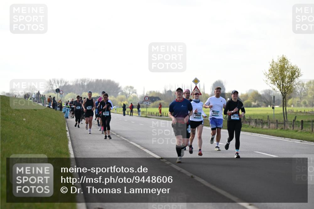 12.04.2026 - 45. Internationalen Wilhelmsburger Insellauf Dr. Thomas Lammeyer http://msf.ph/oto/9448606 12.04.2026 10:35:39 Laufen 2567, 4624, 2422, 3333, 3660, 3910 meine-sportfotos.de