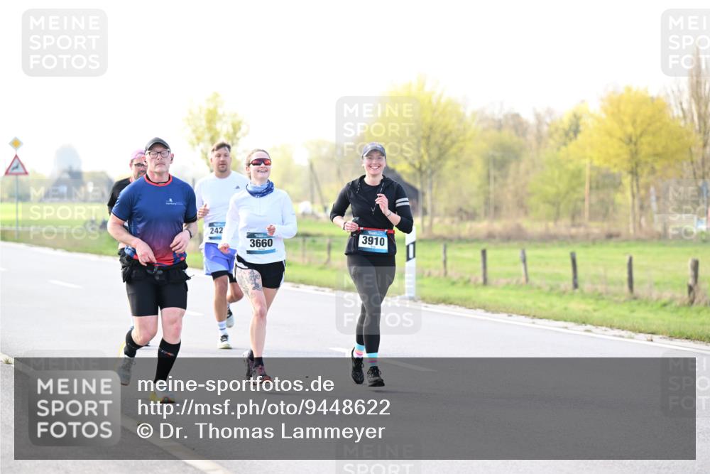 12.04.2026 - 45. Internationalen Wilhelmsburger Insellauf Dr. Thomas Lammeyer http://msf.ph/oto/9448622 12.04.2026 10:35:42 Laufen 242, 3910, 3660 meine-sportfotos.de
