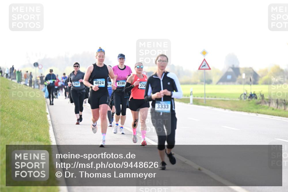 12.04.2026 - 45. Internationalen Wilhelmsburger Insellauf Dr. Thomas Lammeyer http://msf.ph/oto/9448626 12.04.2026 10:35:46 Laufen 2567, 4624, 740, 4188, 373, 3333 meine-sportfotos.de