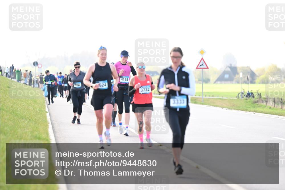 12.04.2026 - 45. Internationalen Wilhelmsburger Insellauf Dr. Thomas Lammeyer http://msf.ph/oto/9448630 12.04.2026 10:35:47 Laufen 2567, 40, 624, 4188, 3732 meine-sportfotos.de