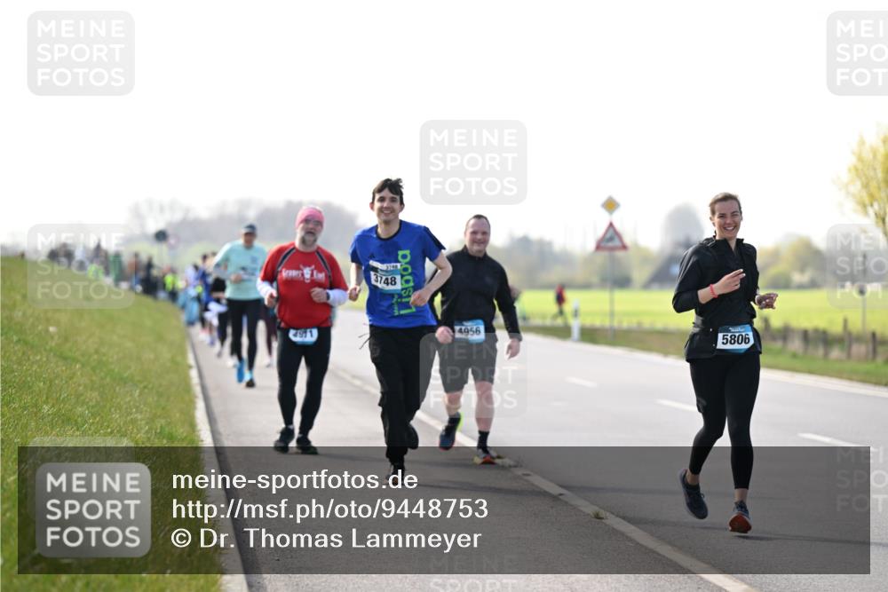 12.04.2026 - 45. Internationalen Wilhelmsburger Insellauf Dr. Thomas Lammeyer http://msf.ph/oto/9448753 12.04.2026 10:36:14 Laufen 491, 3748, 3748, 4956, 5806 meine-sportfotos.de