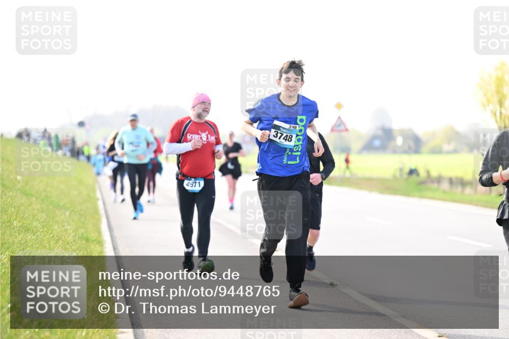 12.04.2026 - 45. Internationalen Wilhelmsburger Insellauf Dr. Thomas Lammeyer http://msf.ph/oto/9448765 12.04.2026 10:36:16 Laufen 4971, 3748, 3748 meine-sportfotos.de