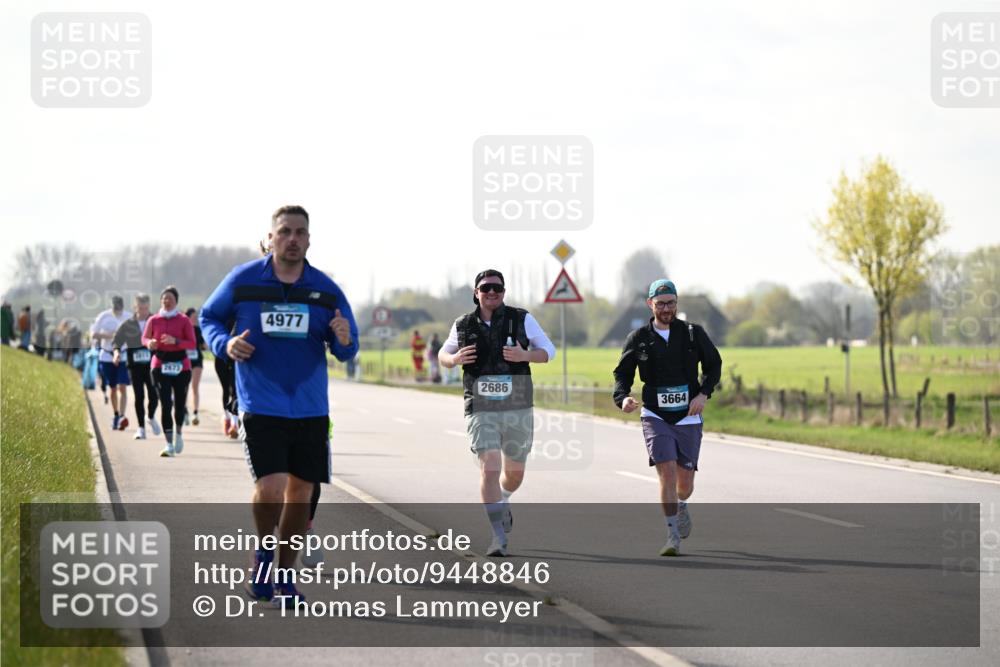 12.04.2026 - 45. Internationalen Wilhelmsburger Insellauf Dr. Thomas Lammeyer http://msf.ph/oto/9448846 12.04.2026 10:36:32 Laufen 2073, 4977, 2686, 3664 meine-sportfotos.de
