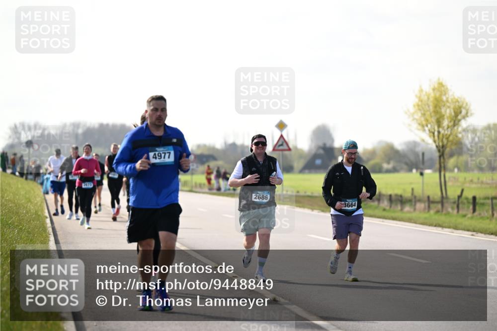 12.04.2026 - 45. Internationalen Wilhelmsburger Insellauf Dr. Thomas Lammeyer http://msf.ph/oto/9448849 12.04.2026 10:36:32 Laufen 4977, 2686, 3664 meine-sportfotos.de