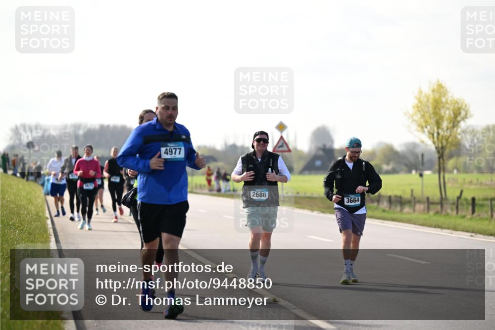 12.04.2026 - 45. Internationalen Wilhelmsburger Insellauf Dr. Thomas Lammeyer http://msf.ph/oto/9448850 12.04.2026 10:36:32 Laufen 4977, 2686, 3664 meine-sportfotos.de