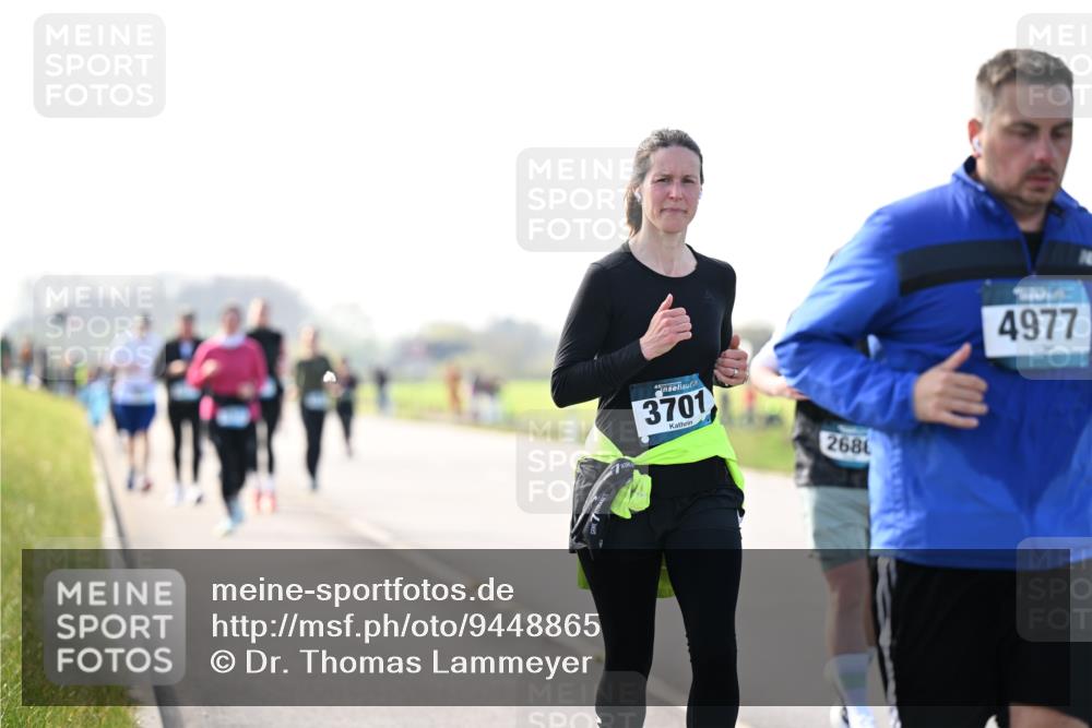 12.04.2026 - 45. Internationalen Wilhelmsburger Insellauf Dr. Thomas Lammeyer http://msf.ph/oto/9448865 12.04.2026 10:36:35 Laufen 45, 3701, 268, 4977 meine-sportfotos.de