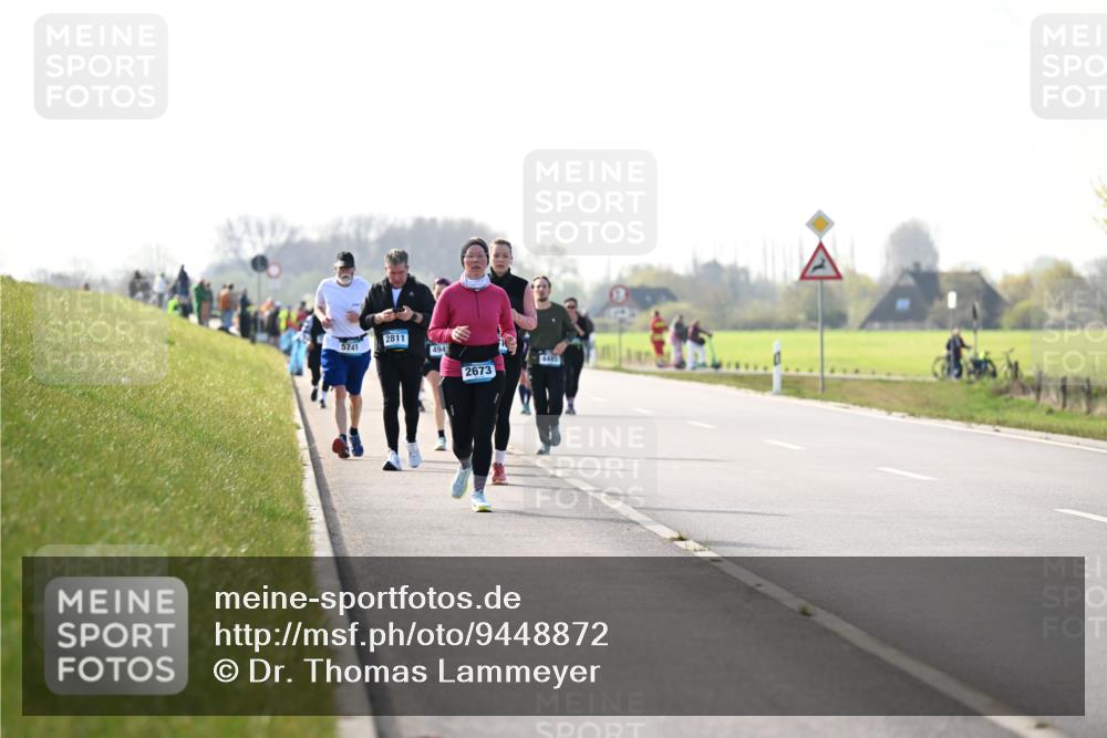 12.04.2026 - 45. Internationalen Wilhelmsburger Insellauf Dr. Thomas Lammeyer http://msf.ph/oto/9448872 12.04.2026 10:36:37 Laufen 2811, 5741, 494, 2673 meine-sportfotos.de
