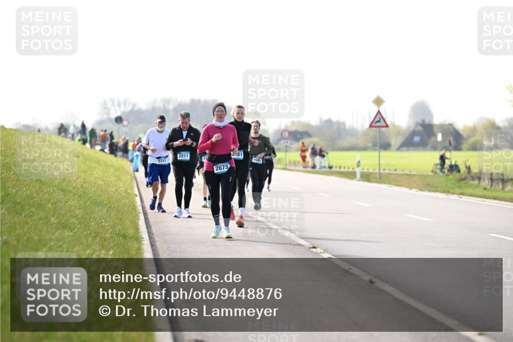 12.04.2026 - 45. Internationalen Wilhelmsburger Insellauf Dr. Thomas Lammeyer http://msf.ph/oto/9448876 12.04.2026 10:36:38 Laufen 2811, 2, 81, 5741, 4485, 2673 meine-sportfotos.de