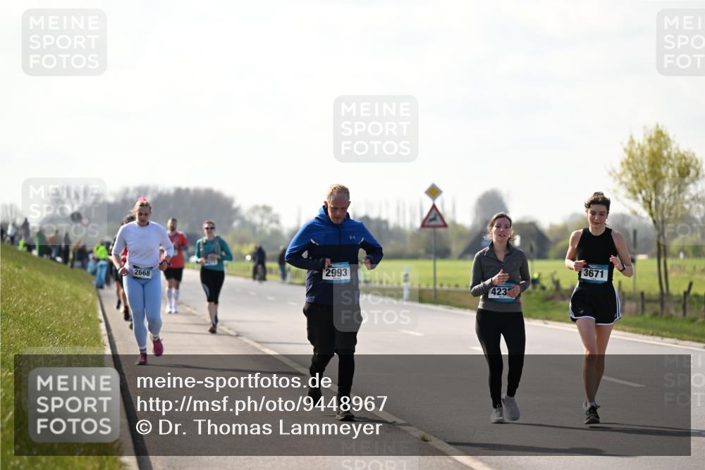 12.04.2026 - 45. Internationalen Wilhelmsburger Insellauf Dr. Thomas Lammeyer http://msf.ph/oto/9448967 12.04.2026 10:37:02 Laufen 2668, 2993, 4232, 3671 meine-sportfotos.de
