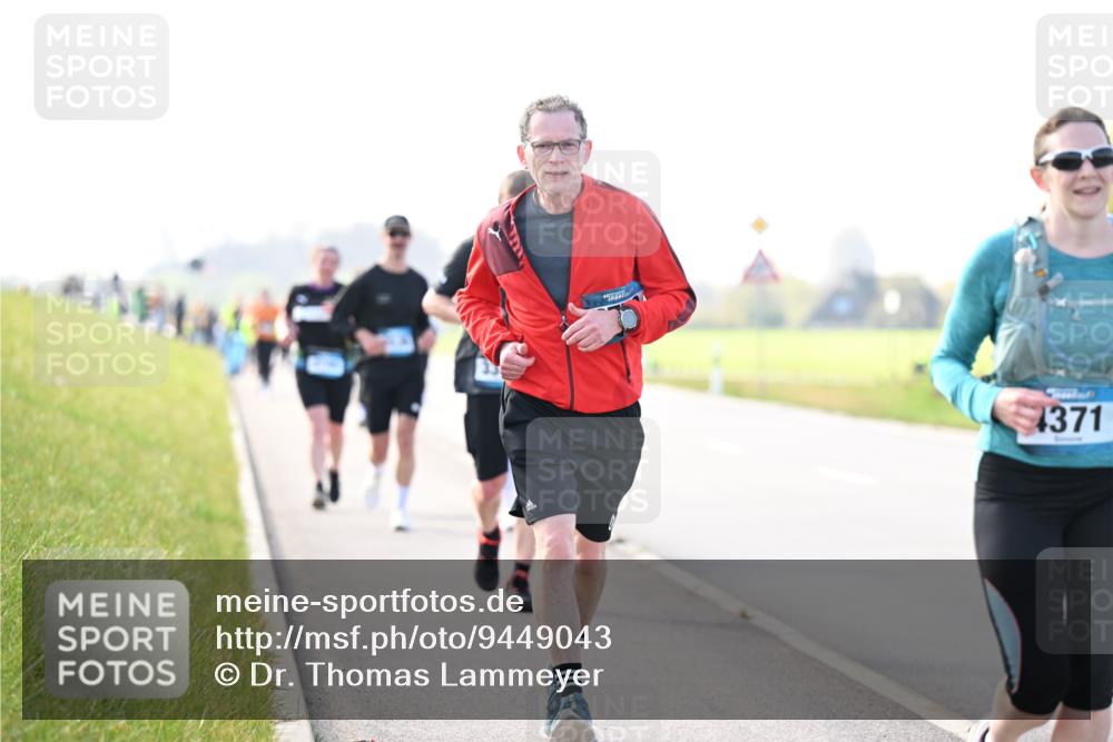 12.04.2026 - 45. Internationalen Wilhelmsburger Insellauf Dr. Thomas Lammeyer http://msf.ph/oto/9449043 12.04.2026 10:37:13 Laufen 4371 meine-sportfotos.de