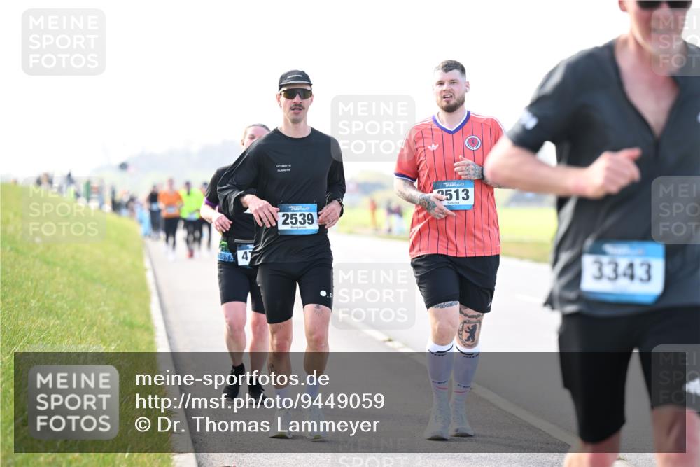 12.04.2026 - 45. Internationalen Wilhelmsburger Insellauf Dr. Thomas Lammeyer http://msf.ph/oto/9449059 12.04.2026 10:37:18 Laufen 2539, 2513, 3343 meine-sportfotos.de
