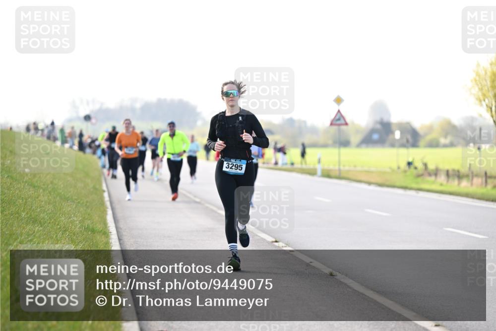 12.04.2026 - 45. Internationalen Wilhelmsburger Insellauf Dr. Thomas Lammeyer http://msf.ph/oto/9449075 12.04.2026 10:37:24 Laufen 3295 meine-sportfotos.de