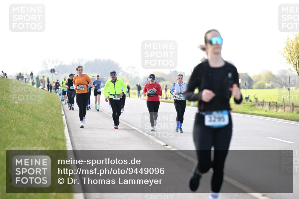 12.04.2026 - 45. Internationalen Wilhelmsburger Insellauf Dr. Thomas Lammeyer http://msf.ph/oto/9449096 12.04.2026 10:37:27 Laufen 2346, 5367, 301, 3239, 2644, 32, 915 meine-sportfotos.de