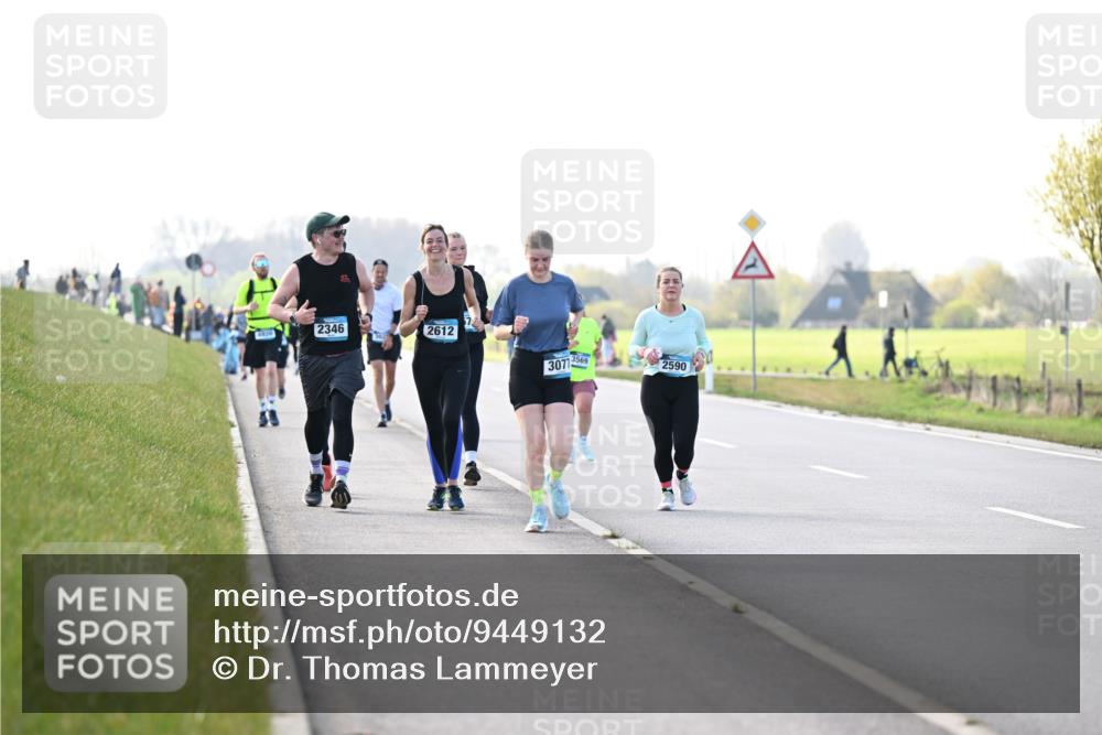 12.04.2026 - 45. Internationalen Wilhelmsburger Insellauf Dr. Thomas Lammeyer http://msf.ph/oto/9449132 12.04.2026 10:37:39 Laufen 2346, 4050, 2612, 30713569, 2590 meine-sportfotos.de