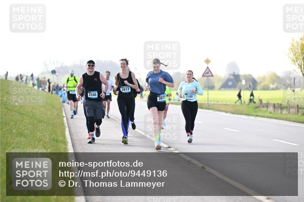 12.04.2026 - 45. Internationalen Wilhelmsburger Insellauf Dr. Thomas Lammeyer http://msf.ph/oto/9449136 12.04.2026 10:37:39 Laufen 2346, 2612, 3077, 2590 meine-sportfotos.de