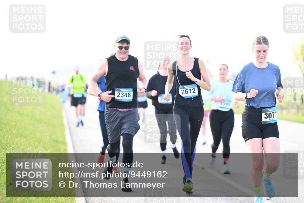 12.04.2026 - 45. Internationalen Wilhelmsburger Insellauf Dr. Thomas Lammeyer http://msf.ph/oto/9449162 12.04.2026 10:37:43 Laufen 2346, 2612, 2590, 3077 meine-sportfotos.de