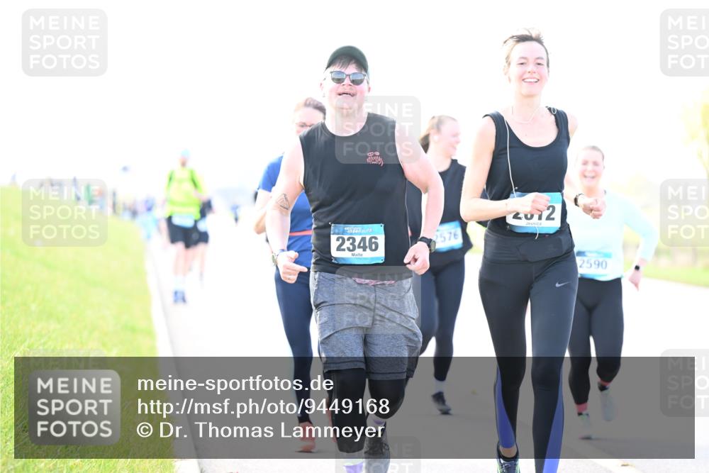 12.04.2026 - 45. Internationalen Wilhelmsburger Insellauf Dr. Thomas Lammeyer http://msf.ph/oto/9449168 12.04.2026 10:37:44 Laufen 2346, 2576, 2012, 2590 meine-sportfotos.de