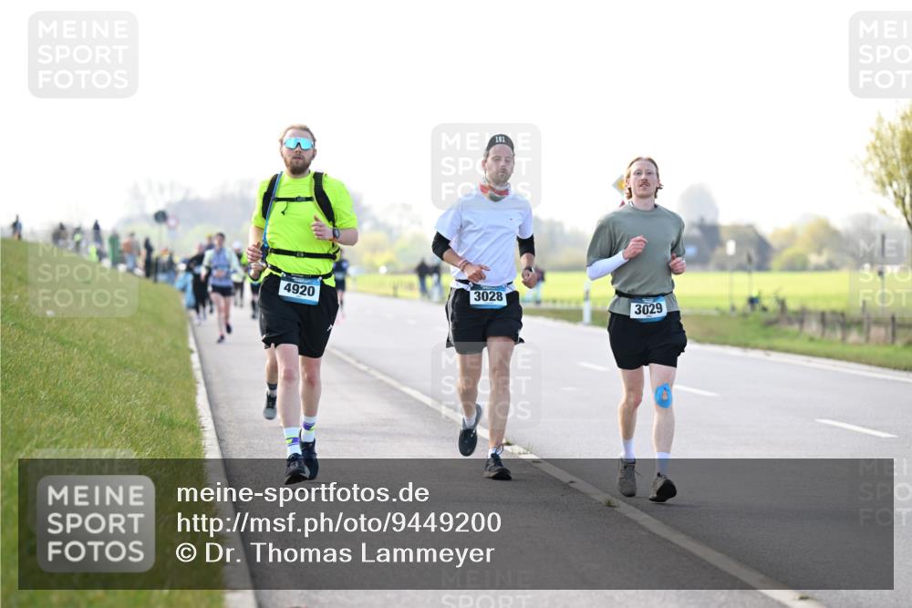 12.04.2026 - 45. Internationalen Wilhelmsburger Insellauf Dr. Thomas Lammeyer http://msf.ph/oto/9449200 12.04.2026 10:37:50 Laufen 161, 4920, 3028, 3029 meine-sportfotos.de