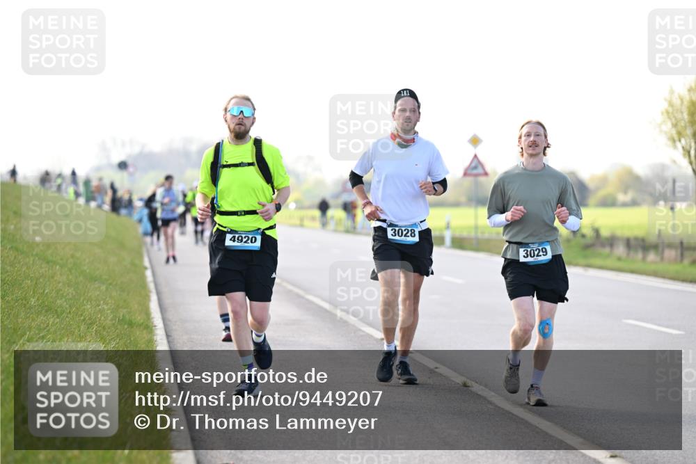 12.04.2026 - 45. Internationalen Wilhelmsburger Insellauf Dr. Thomas Lammeyer http://msf.ph/oto/9449207 12.04.2026 10:37:51 Laufen 4920, 161, 3028, 3029 meine-sportfotos.de