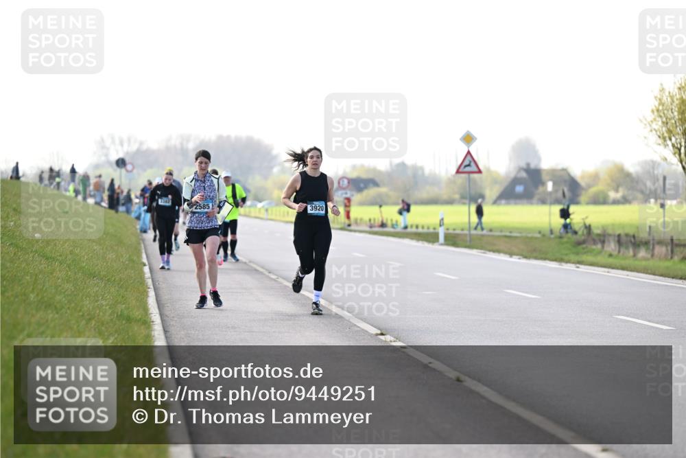 12.04.2026 - 45. Internationalen Wilhelmsburger Insellauf Dr. Thomas Lammeyer http://msf.ph/oto/9449251 12.04.2026 10:37:59 Laufen 3382, 2585, 3920 meine-sportfotos.de