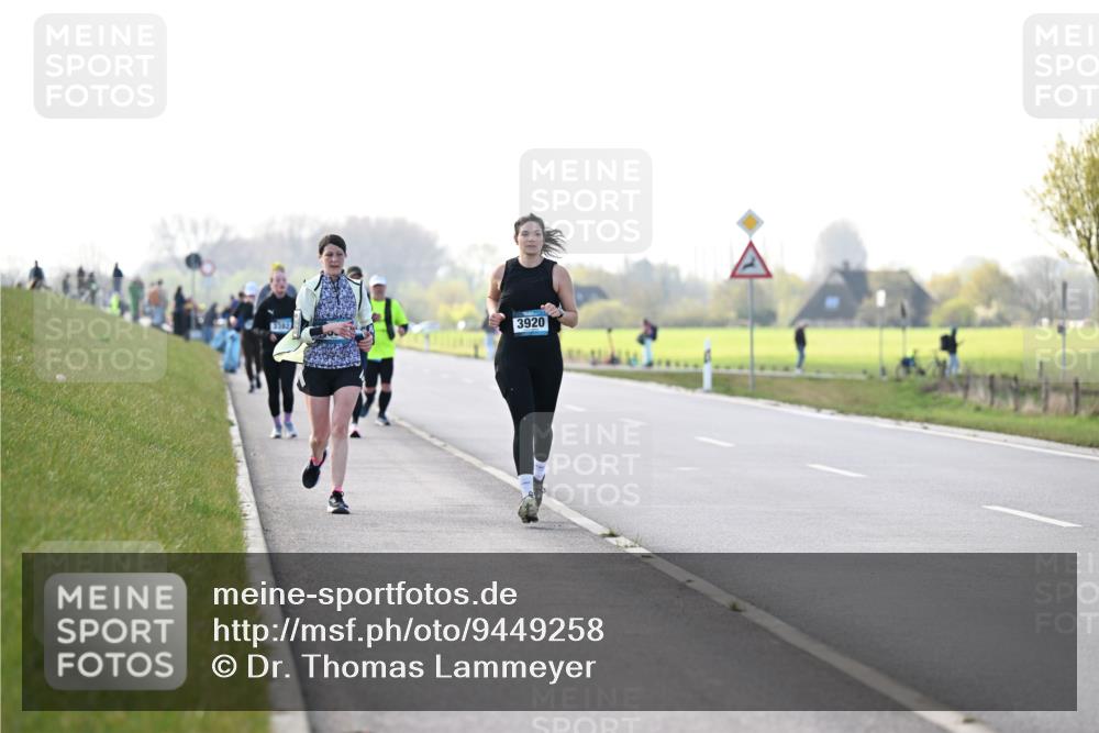 12.04.2026 - 45. Internationalen Wilhelmsburger Insellauf Dr. Thomas Lammeyer http://msf.ph/oto/9449258 12.04.2026 10:38:00 Laufen 3382, 3920 meine-sportfotos.de