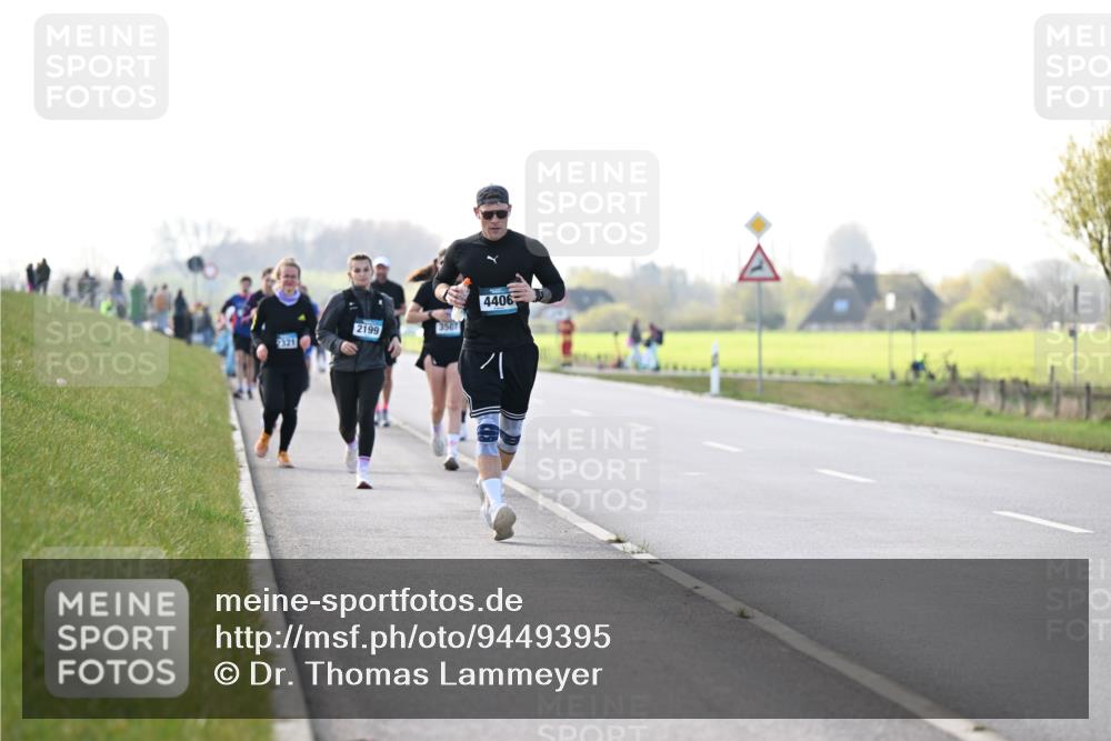 12.04.2026 - 45. Internationalen Wilhelmsburger Insellauf Dr. Thomas Lammeyer http://msf.ph/oto/9449395 12.04.2026 10:38:26 Laufen 2199, 5321, 3507, 4406 meine-sportfotos.de