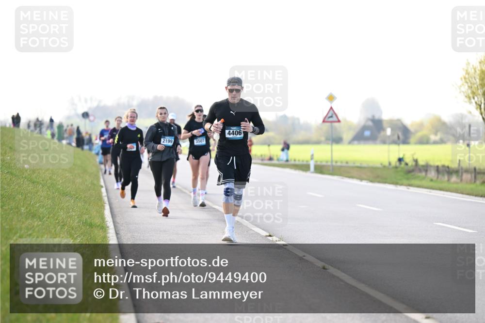 12.04.2026 - 45. Internationalen Wilhelmsburger Insellauf Dr. Thomas Lammeyer http://msf.ph/oto/9449400 12.04.2026 10:38:26 Laufen 2199, 3507, 4406 meine-sportfotos.de