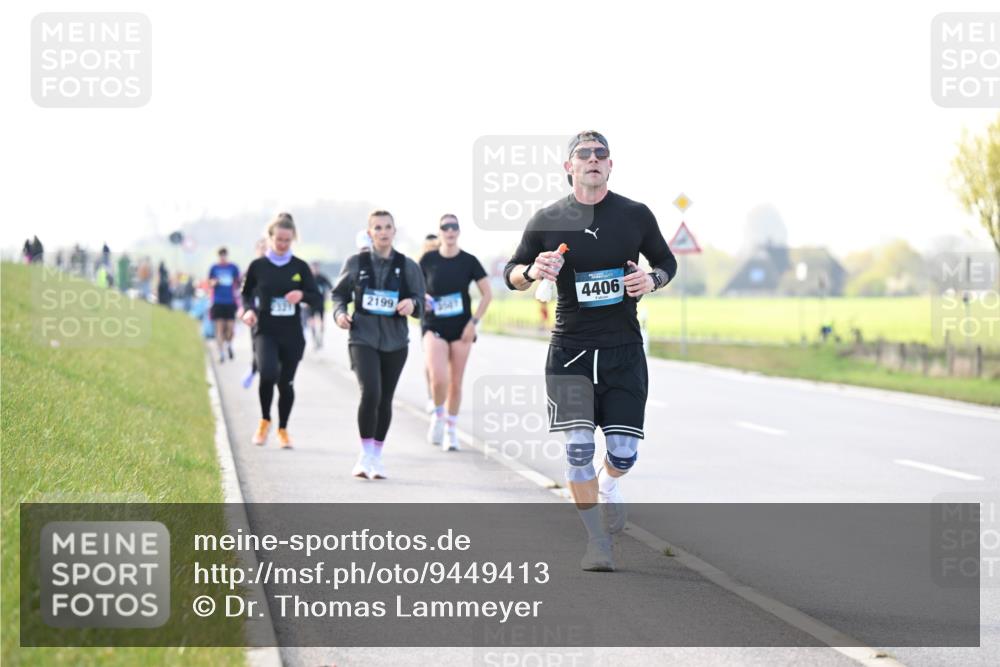 12.04.2026 - 45. Internationalen Wilhelmsburger Insellauf Dr. Thomas Lammeyer http://msf.ph/oto/9449413 12.04.2026 10:38:28 Laufen 4406, 2199 meine-sportfotos.de