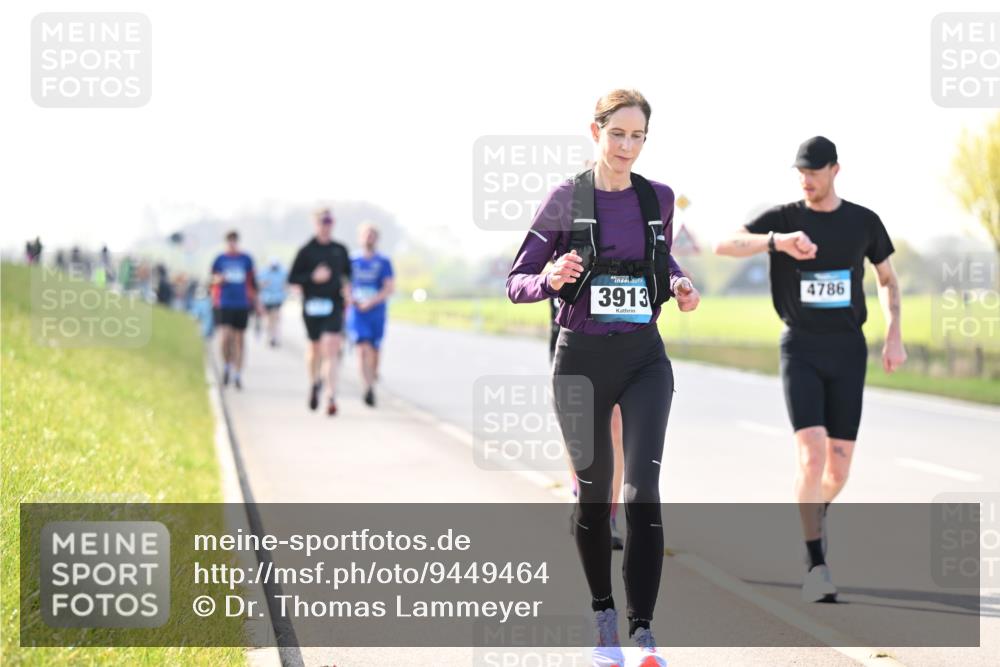 12.04.2026 - 45. Internationalen Wilhelmsburger Insellauf Dr. Thomas Lammeyer http://msf.ph/oto/9449464 12.04.2026 10:38:39 Laufen 3913, 4786 meine-sportfotos.de