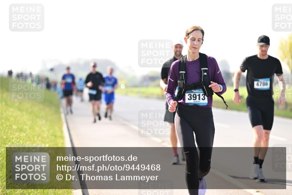 12.04.2026 - 45. Internationalen Wilhelmsburger Insellauf Dr. Thomas Lammeyer http://msf.ph/oto/9449468 12.04.2026 10:38:40 Laufen 3913, 4786 meine-sportfotos.de