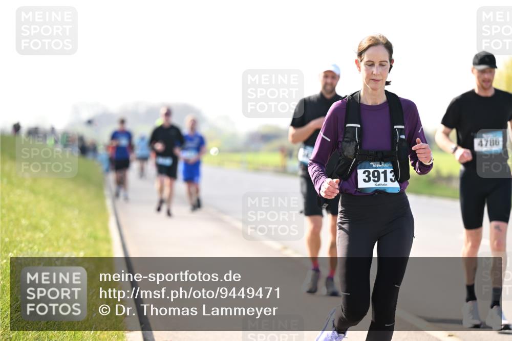 12.04.2026 - 45. Internationalen Wilhelmsburger Insellauf Dr. Thomas Lammeyer http://msf.ph/oto/9449471 12.04.2026 10:38:40 Laufen 3913, 4786 meine-sportfotos.de