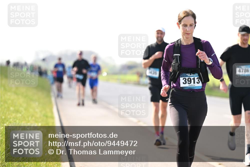 12.04.2026 - 45. Internationalen Wilhelmsburger Insellauf Dr. Thomas Lammeyer http://msf.ph/oto/9449472 12.04.2026 10:38:40 Laufen 45, 3913, 4786 meine-sportfotos.de