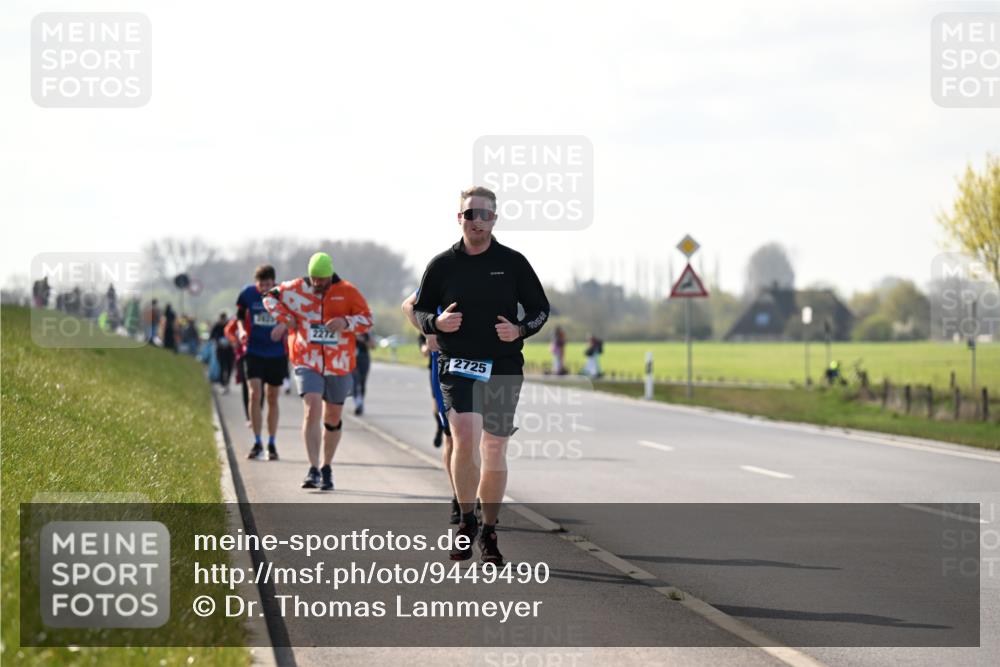 12.04.2026 - 45. Internationalen Wilhelmsburger Insellauf Dr. Thomas Lammeyer http://msf.ph/oto/9449490 12.04.2026 10:38:45 Laufen 2272, 2725 meine-sportfotos.de