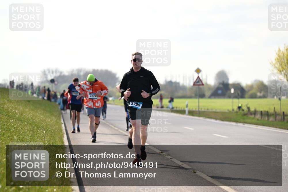 12.04.2026 - 45. Internationalen Wilhelmsburger Insellauf Dr. Thomas Lammeyer http://msf.ph/oto/9449491 12.04.2026 10:38:46 Laufen 2272, 2725 meine-sportfotos.de
