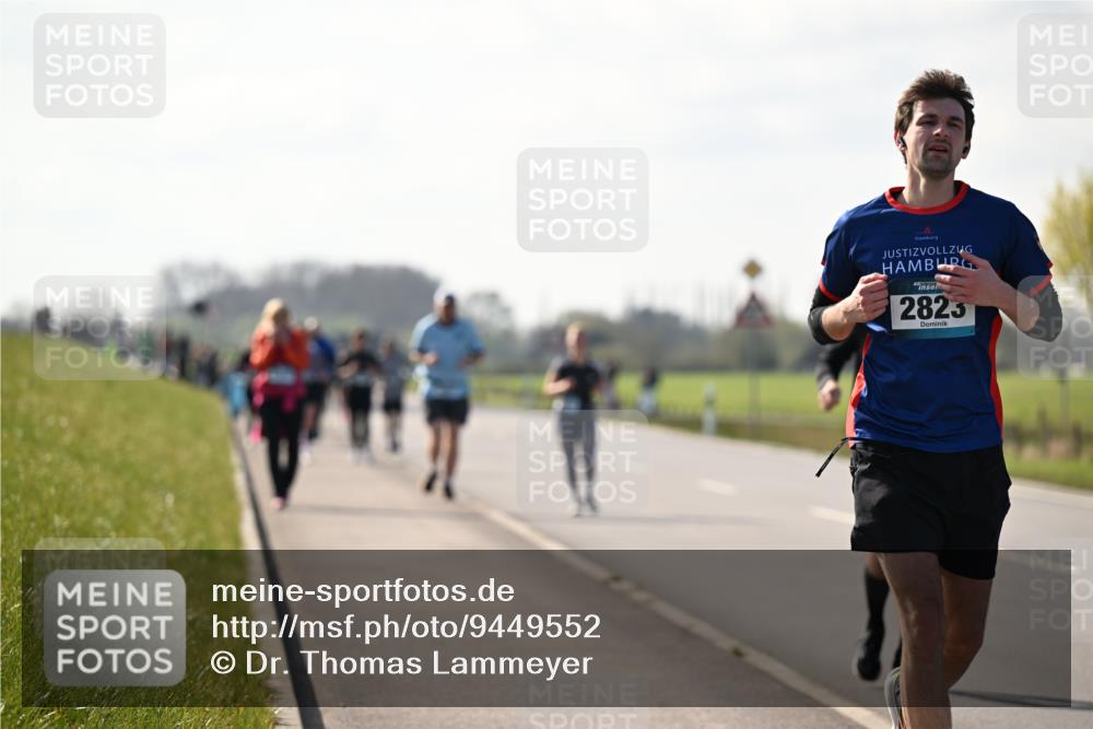 12.04.2026 - 45. Internationalen Wilhelmsburger Insellauf Dr. Thomas Lammeyer http://msf.ph/oto/9449552 12.04.2026 10:38:56 Laufen 2825 meine-sportfotos.de