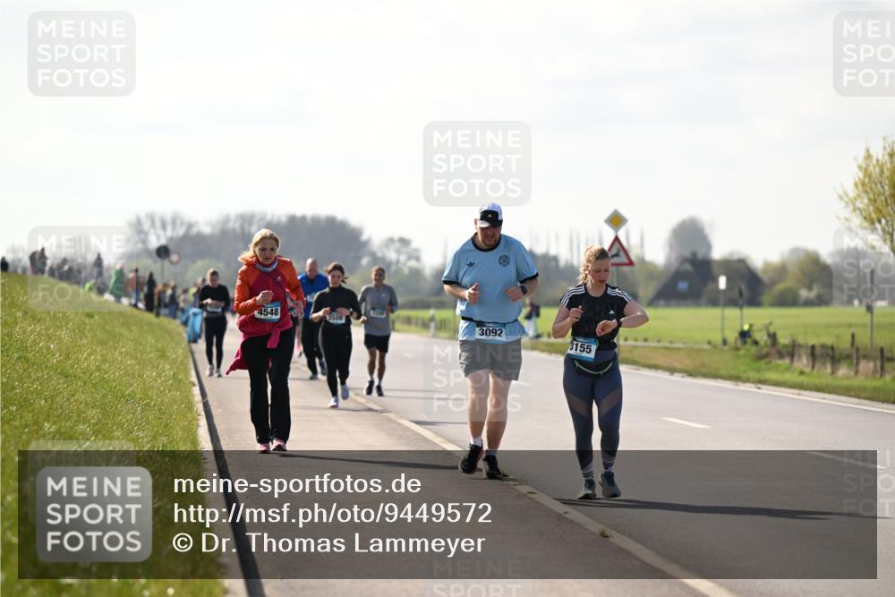 12.04.2026 - 45. Internationalen Wilhelmsburger Insellauf Dr. Thomas Lammeyer http://msf.ph/oto/9449572 12.04.2026 10:39:02 Laufen 4548, 3508, 3092, 3155 meine-sportfotos.de