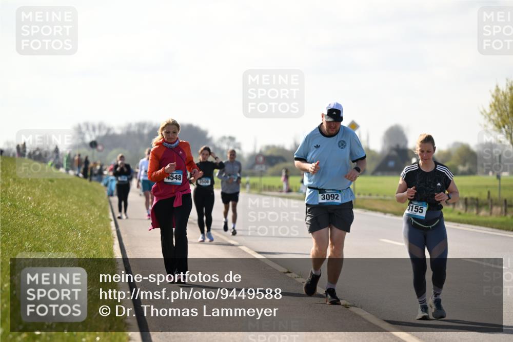 12.04.2026 - 45. Internationalen Wilhelmsburger Insellauf Dr. Thomas Lammeyer http://msf.ph/oto/9449588 12.04.2026 10:39:04 Laufen 4548, 3092, 3155 meine-sportfotos.de