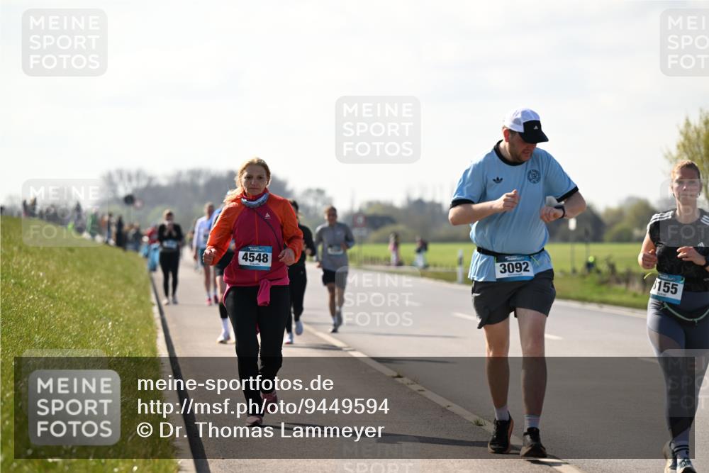 12.04.2026 - 45. Internationalen Wilhelmsburger Insellauf Dr. Thomas Lammeyer http://msf.ph/oto/9449594 12.04.2026 10:39:05 Laufen 4548, 3092, 155 meine-sportfotos.de