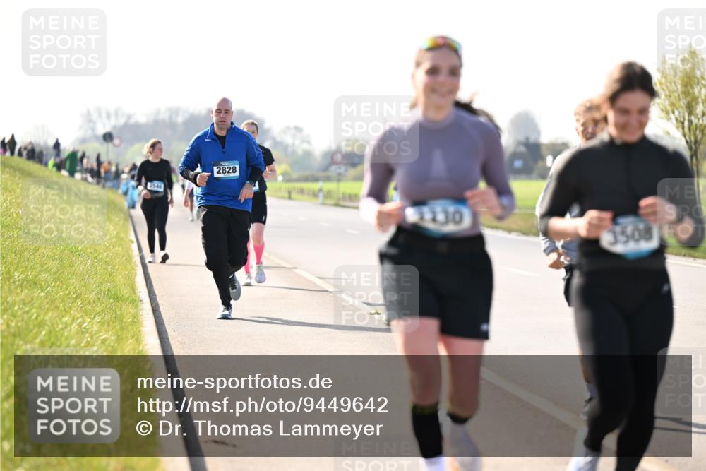 12.04.2026 - 45. Internationalen Wilhelmsburger Insellauf Dr. Thomas Lammeyer http://msf.ph/oto/9449642 12.04.2026 10:39:14 Laufen 2828, 1130, 3508 meine-sportfotos.de