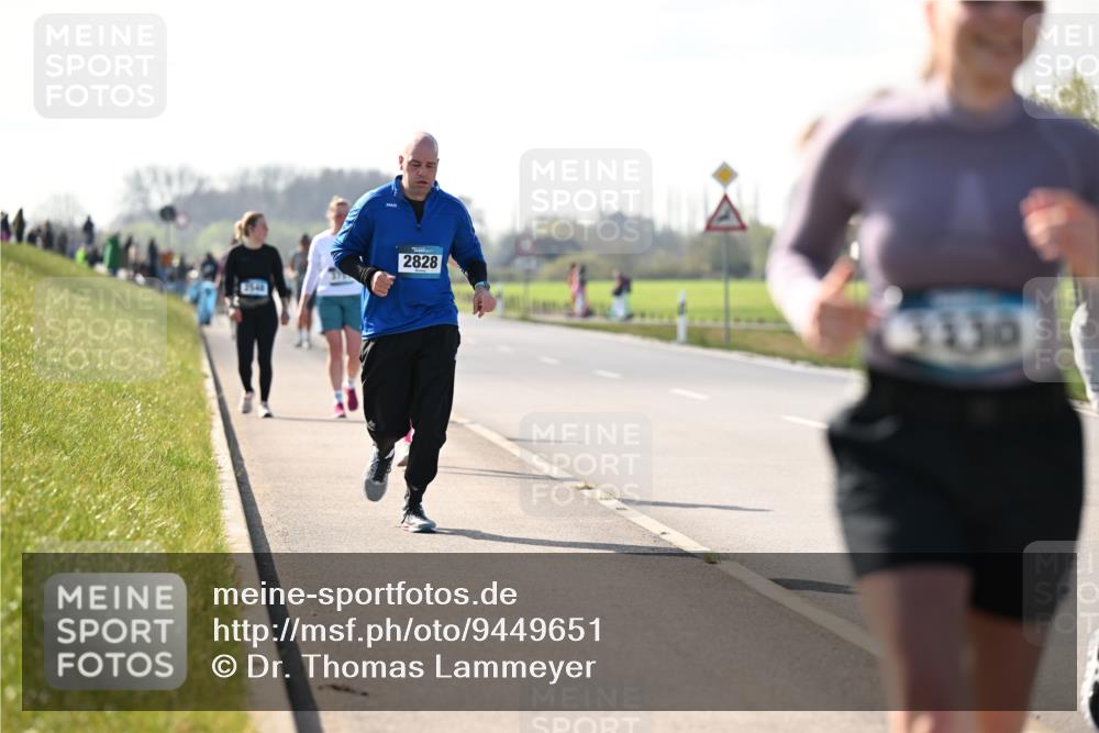12.04.2026 - 45. Internationalen Wilhelmsburger Insellauf Dr. Thomas Lammeyer http://msf.ph/oto/9449651 12.04.2026 10:39:15 Laufen 35, 40, 2828, 230 meine-sportfotos.de