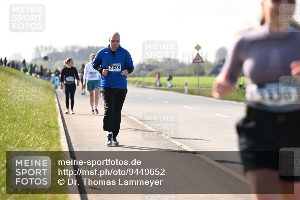 12.04.2026 - 45. Internationalen Wilhelmsburger Insellauf Dr. Thomas Lammeyer http://msf.ph/oto/9449652 12.04.2026 10:39:15 Laufen 2540, 3751, 2828, 1130 meine-sportfotos.de