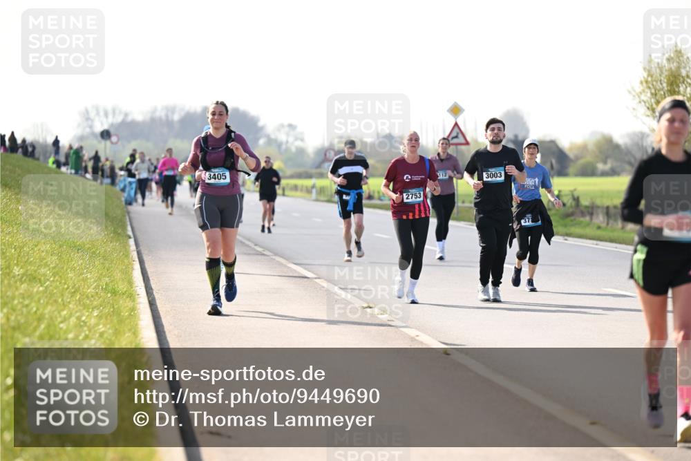 12.04.2026 - 45. Internationalen Wilhelmsburger Insellauf Dr. Thomas Lammeyer http://msf.ph/oto/9449690 12.04.2026 10:39:38 Laufen 3405, 112, 3003, 2753, 37 meine-sportfotos.de