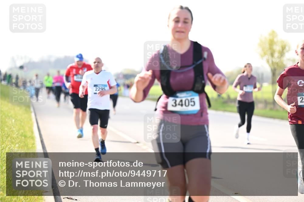 12.04.2026 - 45. Internationalen Wilhelmsburger Insellauf Dr. Thomas Lammeyer http://msf.ph/oto/9449717 12.04.2026 10:39:44 Laufen 2295, 3405, 2 meine-sportfotos.de