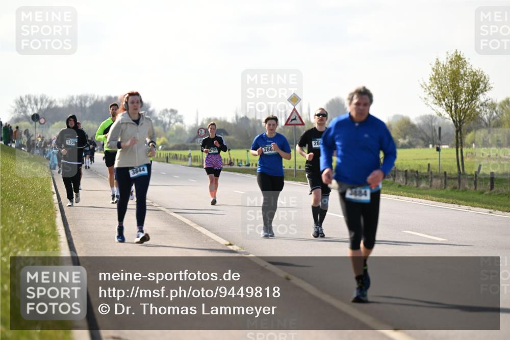 12.04.2026 - 45. Internationalen Wilhelmsburger Insellauf Dr. Thomas Lammeyer http://msf.ph/oto/9449818 12.04.2026 10:40:05 Laufen 5309, 3844, 286, 28, 3884 meine-sportfotos.de
