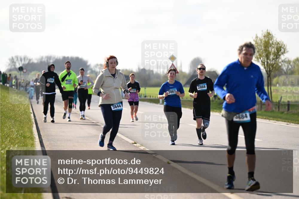 12.04.2026 - 45. Internationalen Wilhelmsburger Insellauf Dr. Thomas Lammeyer http://msf.ph/oto/9449824 12.04.2026 10:40:06 Laufen 5309, 2385, 891, 3844, 3703, 2867, 2868, 884, 27 meine-sportfotos.de